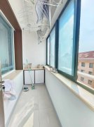 民安小区5楼带阁楼5室三卫 三部空调 配套齐全 拎包入住
