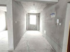 sy99缔景城小区六楼送阁楼124平带地下室毛坯房29.8万