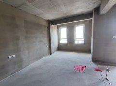 sy99 玫瑰园电梯三楼共五楼138平带地下室和车位三室毛坯