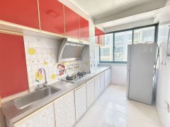 振华附近 丰泽园小区2楼三室一厅家具家电齐全 拎包入住