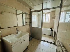 sy99曙光东区二楼127平三室简装修52.8万
