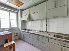 sy99黎明住宅公司院内一楼81.7平两室一厅简装修29.9