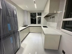 66.6万急售高阳小区精装3居室拎包入住