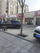 实验一小旁，翰林名居门市