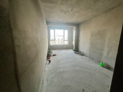 书香世家，11楼，带空中花园，121平，三室两厅两卫，