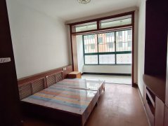青山小学旁边 北大街小区1楼 半框架楼 3居室 可贷款