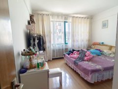 双泊北区2楼 精装带家具家电 拎包入住 带地下室 可贷款