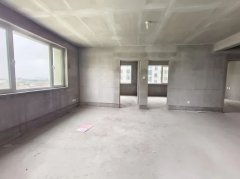 南荣小区电梯房12楼东边户 113平三室两厅全明户型送地下室