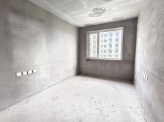 南荣小区电梯房12楼东边户 113平三室两厅全明户型送地下室