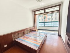 青山门口北大街小区1楼82平三室一厅简单装修送地下室可贷