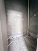 30.8万急售三环富润苑3居室新房