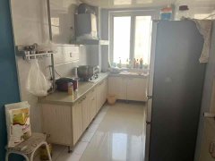 曙光西区三楼94平三室一厅一卫