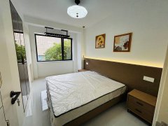 北大街市场福地小区2楼75平新装修未住带露台G
