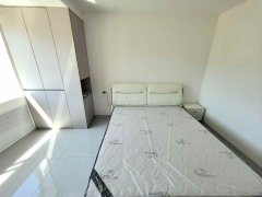 于家小区，多层2楼，85.39平，三室两厅一卫