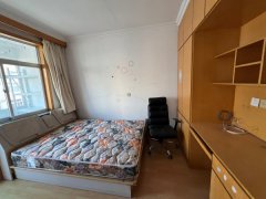 黎明东区，四楼，78平，精装，两居室，带地下室，25.8万