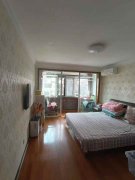 曙光小区1楼149平+地下室，3室