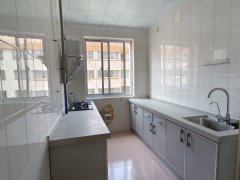 大润发附近 新庄南区4楼 2室2厅带家具家电 支持贷款