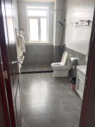 三环西区B区 3楼 精装带家具家电 2室2厅 支持贷款