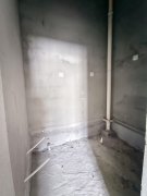 三环 富润苑5楼 可做3居室带地下室 南北通透 支持贷款