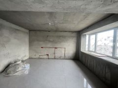 实验中学旁边 盛仕文苑4楼 半装修 2居室 支持贷款