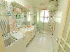 首次出租 振华附近 海山逸品华庭2楼 三室朝阳 家具家电齐全