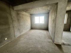 成山奥苑，123平，二楼，四居室，带地下室，69.8万