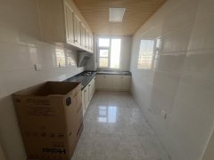 婚房急售金帝桂都电梯4楼99平2居室拎包入住