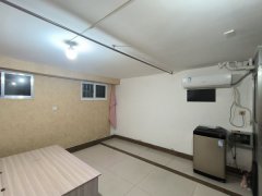 德平北区车库现代简装有卫生间空调热水器等吉屋出租