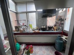商云小区，二楼，53.4平，带地下室，精装，15.8万