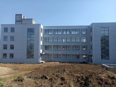 车站附近