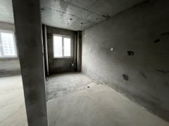 丽景馨城，8楼，130平，共11层，毛坯，带地下室，72.8
