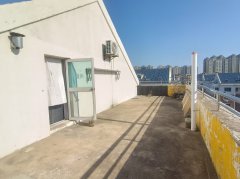 13.8万 海山逸品华庭 阁楼48平+30平露台 证件齐全