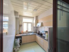 三环甜蜜苑123.7平三室实木精装带车库69.8万诚心出售