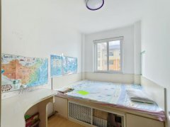 实验中学附近丁家小区4楼 三室一厅家具家电齐全免费wifi