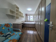 丽景馨城步梯1楼88平两室南向2室精装55.8万