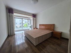 三环丽景馨城步梯一楼88平两室精装拎包入住有车库诚心出售