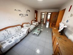 世纪小区85平两室简装带地下室27.8万诚心出售