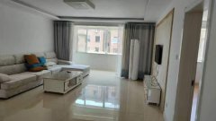 一中对面妇幼小区三室两卫精装家具家电齐全拎包入住吉屋出租