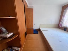 三环南区，三楼，79平，三居室，带地下室，28.8万