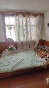 黎明中区，二楼，94.7平，三居室，带地下室，32.8
