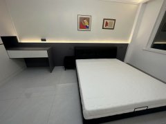 **广宇小区2014框架多层3楼94平两室57.8万车库28