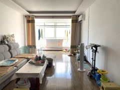 新利群对面 绿岛湖小区3楼 全明户型 南厅 2居室 支持贷款