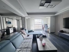 玫瑰园电梯四楼精装128㎡ :3室102.8万