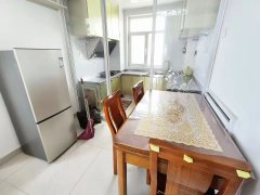 三环西区B区17楼边户 三室两厅精装修 家具家电齐全拎包入住