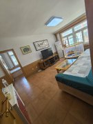 广宇小区一楼95平三室简装家具家电齐全拎包入住吉屋出租