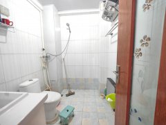 义乌 南山中 框架4楼103平 没怎么住 保持好拎包可住