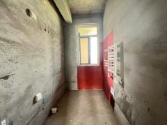 s 捡漏赔本卖！室内可看河景 成山御苑电梯94.6平 3卧卫