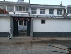 滕家小落村二层小楼130平左右带院子简单装修三室，村证己办一