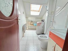 出租 黎明西区步梯 5楼85平加阁 4居室 精装带家具家电