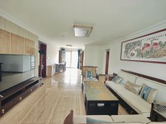 带大露台 ！碧桂园电梯148平 装修花35万！带家具 证全